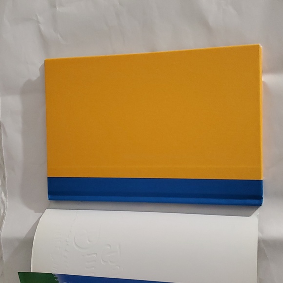 "Dinosaurs Before Dark" by Magic Tree House - Picture 9 of 9